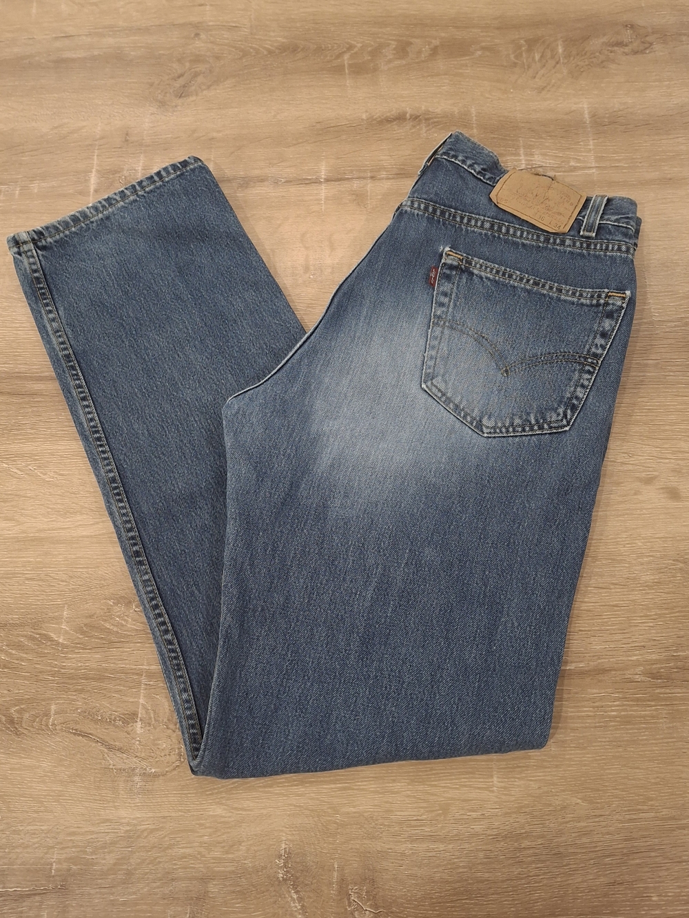 Vintage Levi's 505 Regular Fit Jeans Men's W36 L34 Medium Wash Made in USA